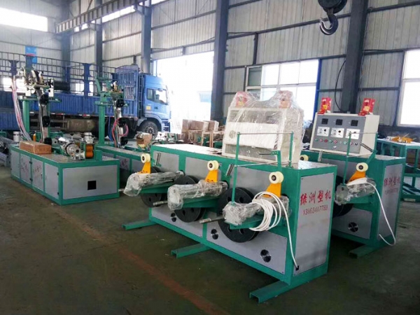 塑料機械的日常維護與保養