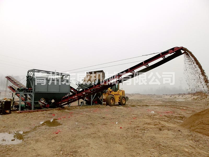 陝西渭南篩沙機應用現場(chǎng)