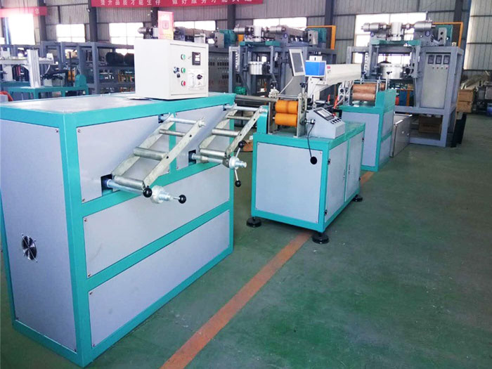 雙層微噴帶生（shēng）產（chǎn）線